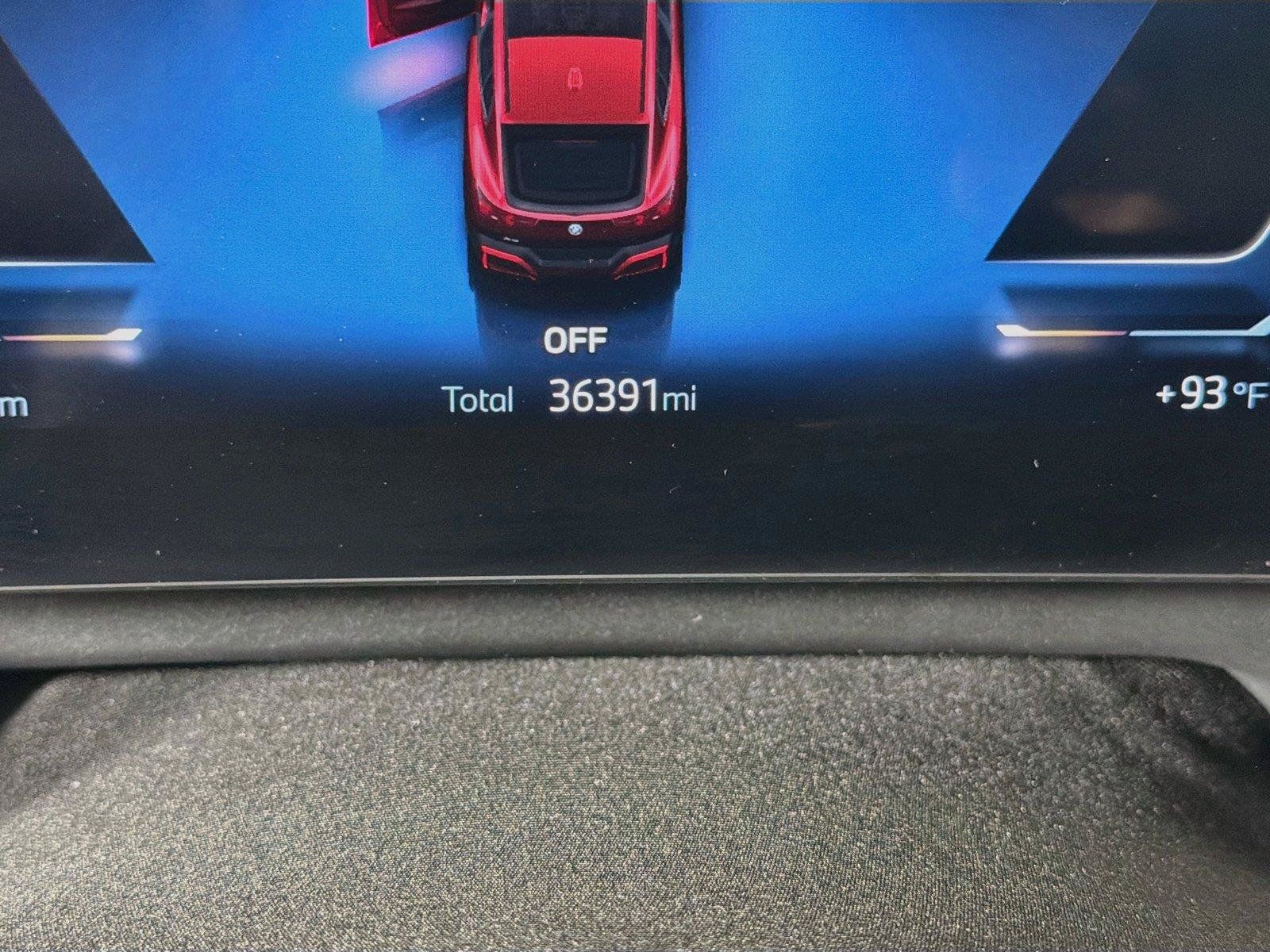 Used 2024 BMW X2 xDrive28i w/ Premium Package AWD/4WD image 12