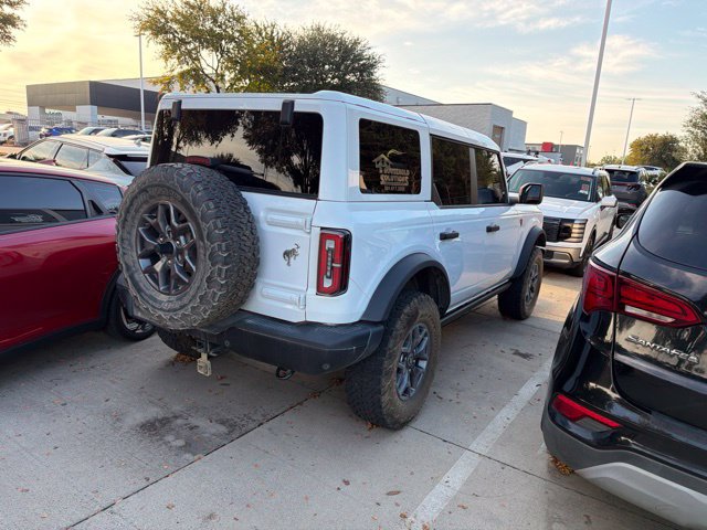 Used 2025 Ford Bronco Badlands AWD/4WD image 4