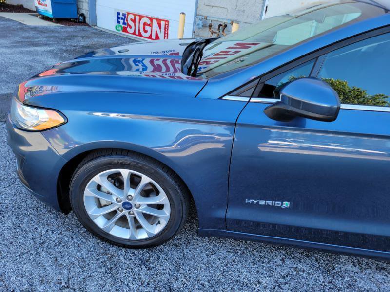 Used 2019 Ford Fusion SE FWD image 10