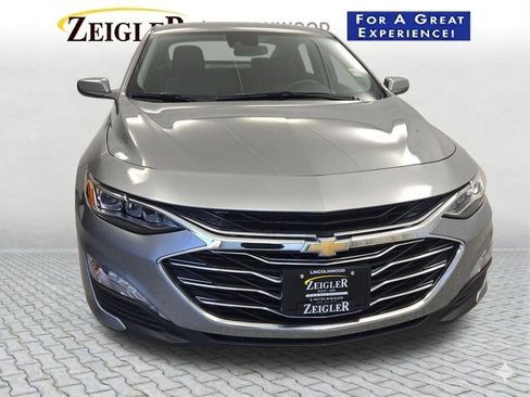 Used 2023 Chevrolet Malibu LT FWD image 4