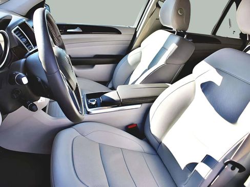 Used 2013 Mercedes-Benz ML 350 ML 350 4MATIC Sport Utility 4D image 26