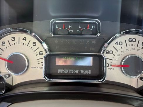 Used 2014 Ford Expedition EL XL AWD/4WD image 21