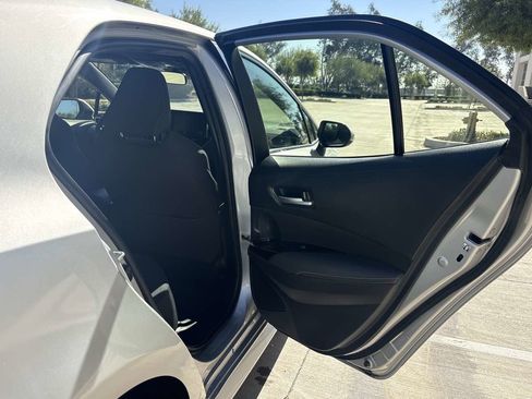 Used 2020 Toyota Corolla SE image 14