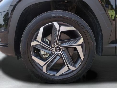 Certified 2024 Hyundai Tucson Limited AWD/4WD image 27