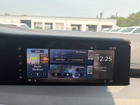 Used 2025 Nissan Murano SV AWD/4WD image 24