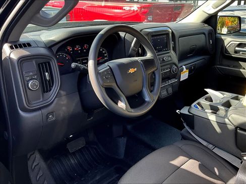 New 2026 Chevrolet Silverado 1500 W/T w/ Trailering Package image 9