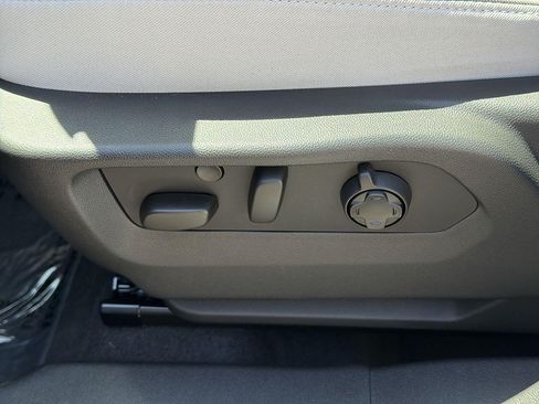Used 2026 Buick Envision Avenir AWD/4WD image 34