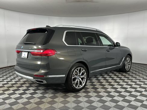 Used 2022 BMW X7 xDrive40i w/ Executive Package AWD/4WD image 28