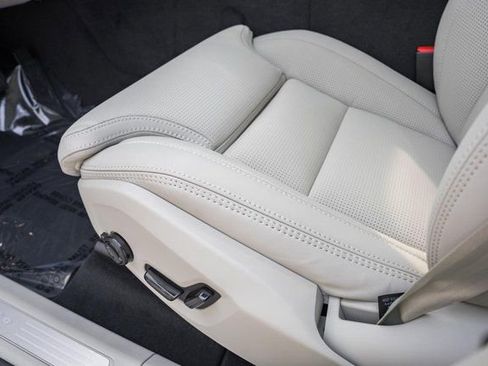 Used 2026 Volvo XC60 B5 Ultra w/ Protection Package Premier image 29