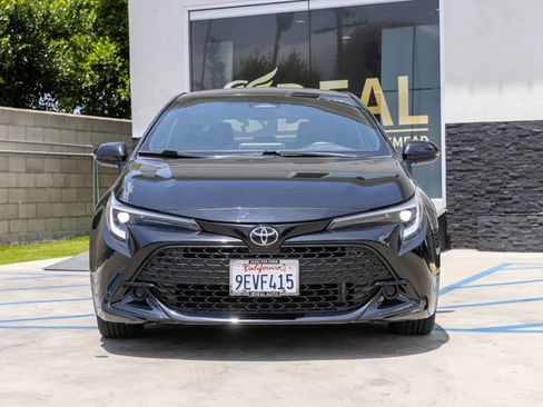 Used 2023 Toyota Corolla SE w/ Blackout Package (TMS) FWD image 4