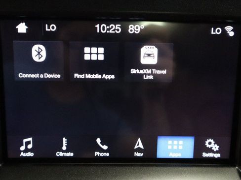 Used 2018 Ford F150 King Ranch w/ Equipment Group 601A Luxury AWD/4WD image 32