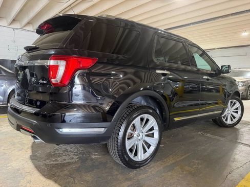Used 2018 Ford Explorer Limited AWD/4WD image 4