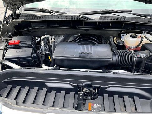 Used 2024 GMC Sierra 1500 Denali w/ Technology Package AWD/4WD image 10