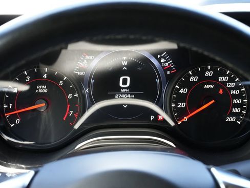 Used 2021 Chevrolet Camaro SS RWD image 9