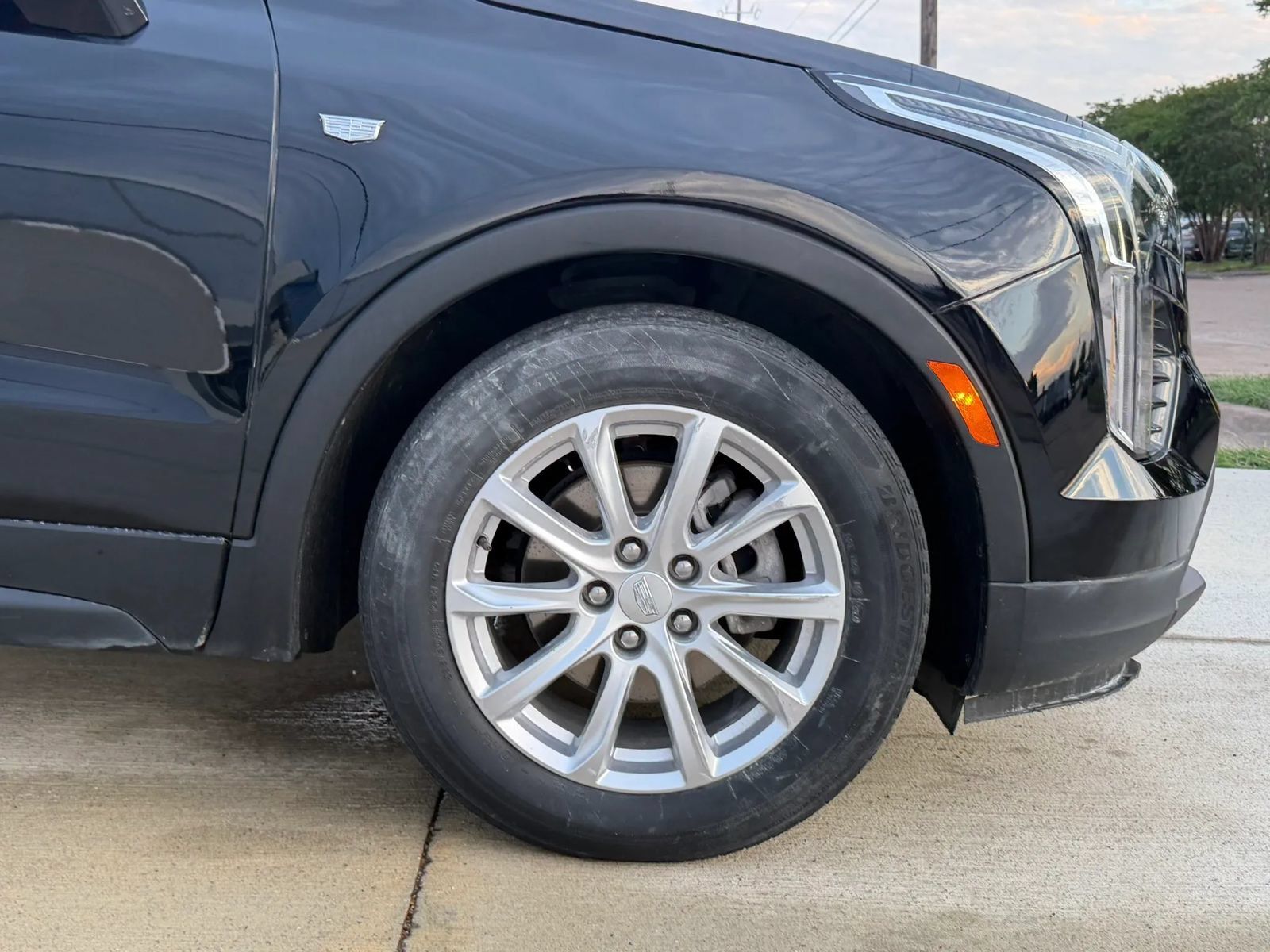 Used 2023 Cadillac XT4 Luxury w/ Cold Weather Package FWD image 47