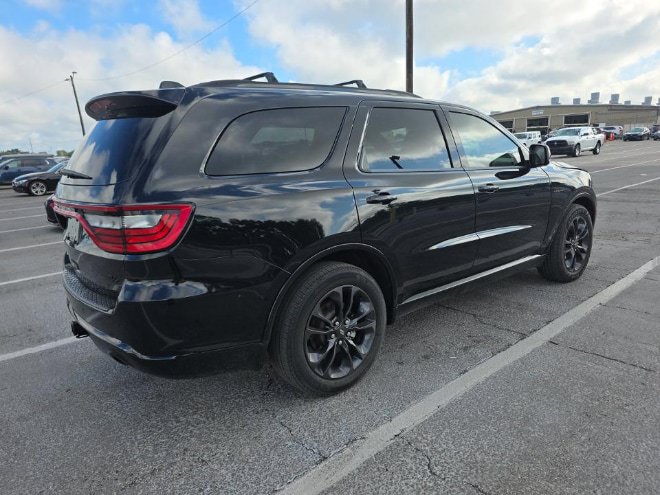 Used 2023 Dodge Durango R/T RWD image 4