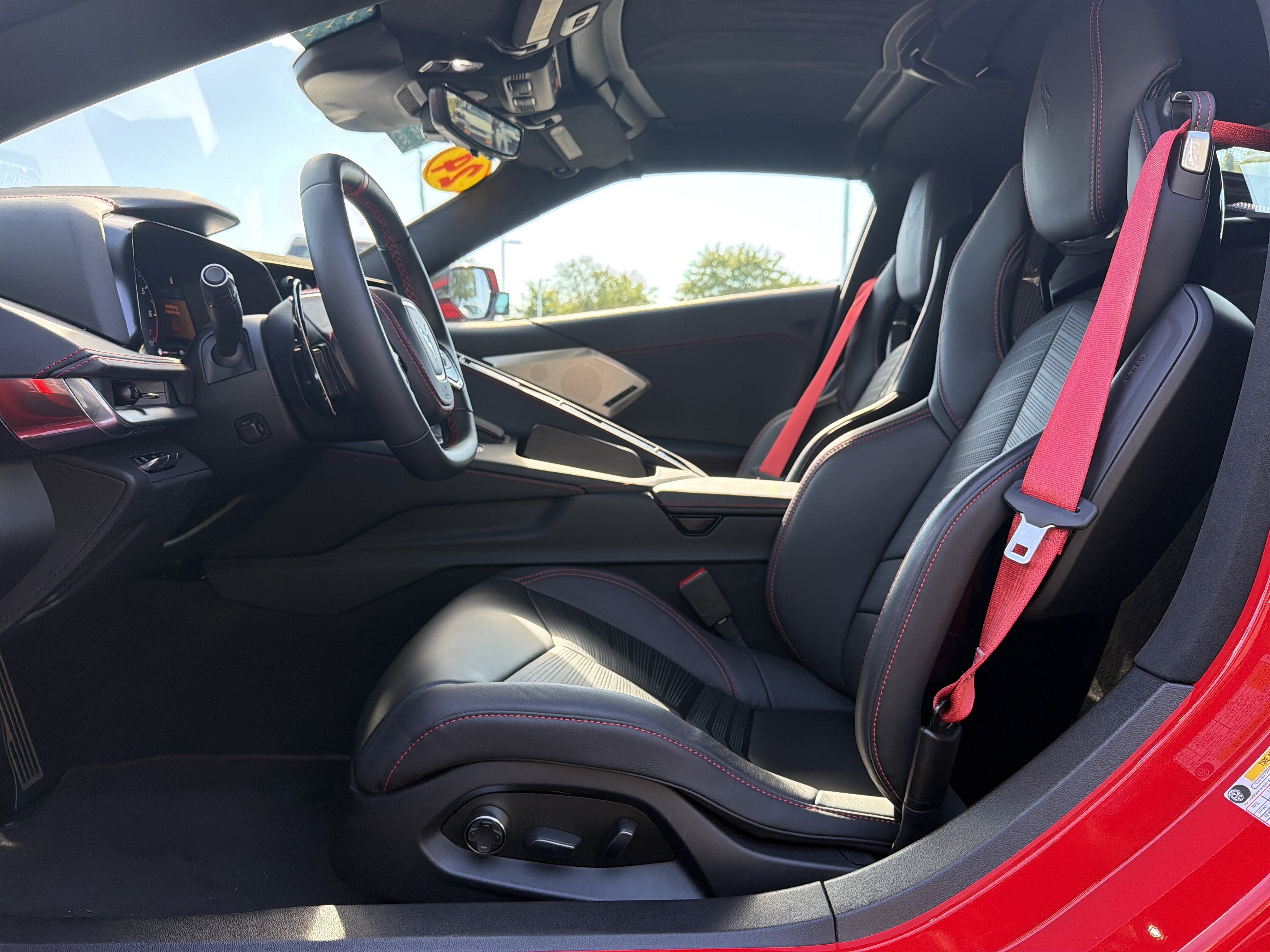 Used 2024 Chevrolet Corvette Stingray Premium Cpe w/ Z51 Performance Package RWD image 16