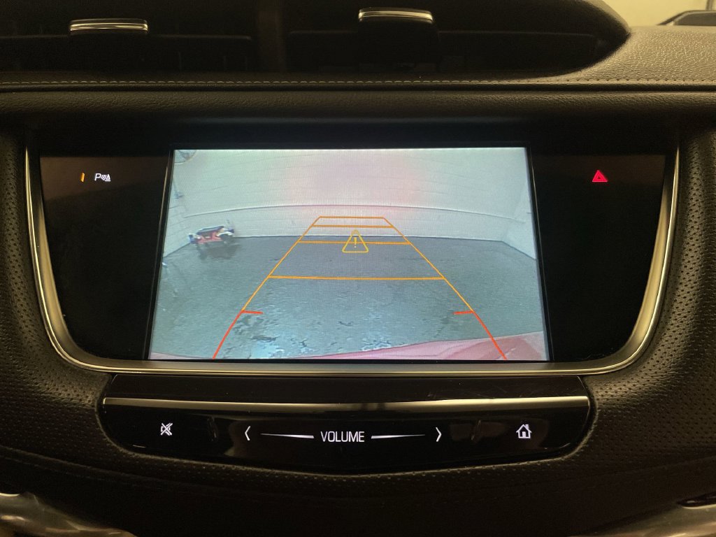 Used 2017 Cadillac XT5 Luxury w/ Driver Awareness Package FWD image 8