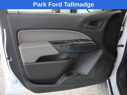 Used 2016 Chevrolet Colorado W/T w/ WT Convenience Package AWD/4WD image 11