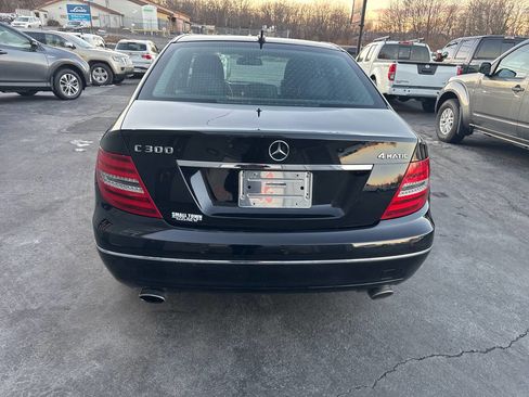 Used 2012 Mercedes-Benz C 300 4MATIC Sedan image 6
