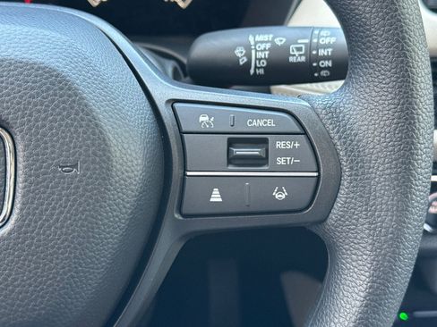 New 2026 Honda HR-V LX image 30