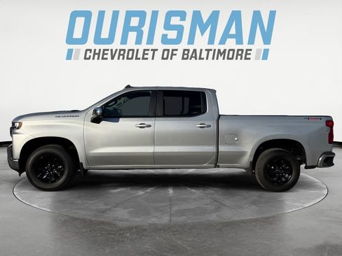 Used 2021 Chevrolet Silverado 1500 LT image 3