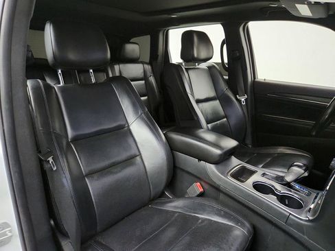 Used 2020 Jeep Grand Cherokee Limited w/ Luxury Group II RWD image 27