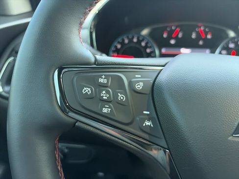Used 2024 Chevrolet Equinox RS w/ RS Leather Package FWD image 22