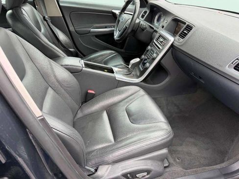 Used 2013 Volvo S60 T5 image 7