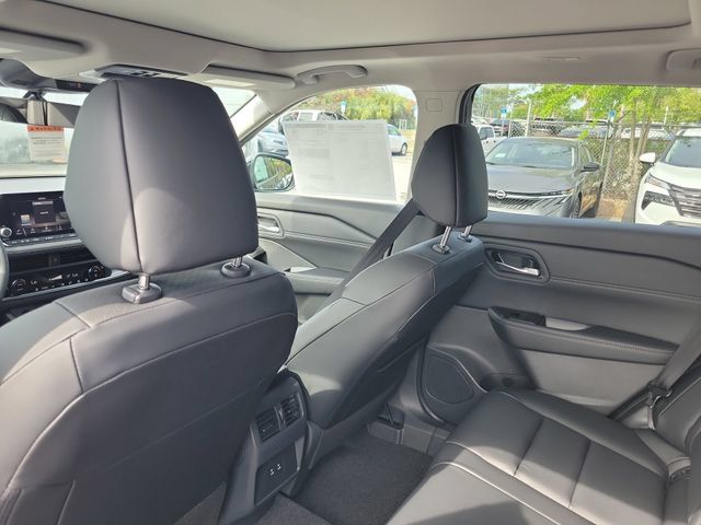 New 2026 Nissan Rogue Dark Armor FWD image 24
