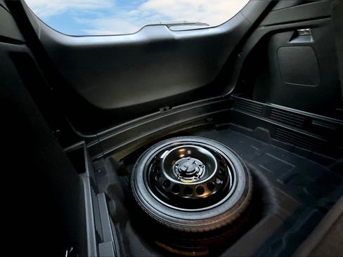 Used 2023 Chevrolet TrailBlazer RS image 17