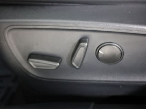 Used 2024 Ford Escape Platinum AWD/4WD image 24