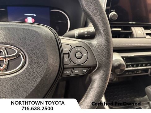 Used 2023 Toyota RAV4 LE image 30