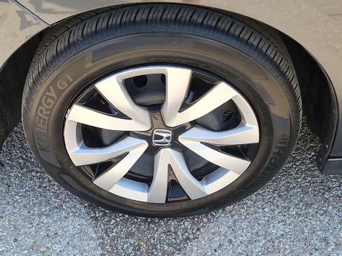 Used 2025 Honda Civic LX image 12