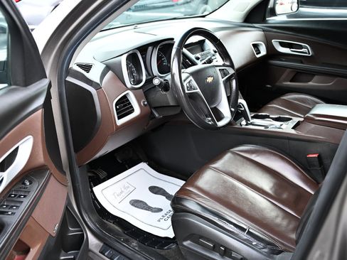 Used 2011 Chevrolet Equinox LT image 10
