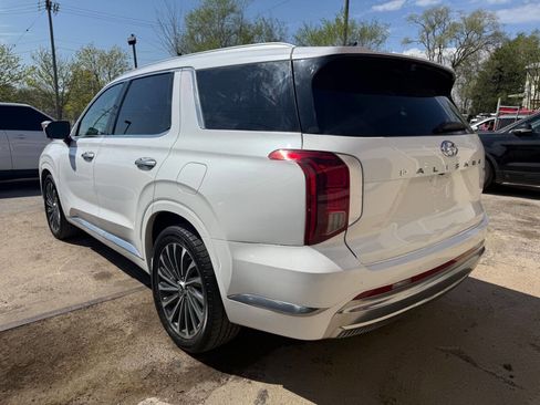 Used 2024 Hyundai Palisade Calligraphy image 7