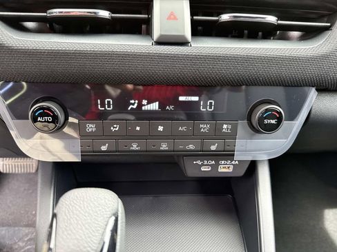 New 2026 Subaru Outback Premium AWD/4WD image 28