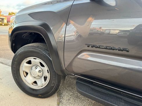 Used 2023 Toyota Tacoma SR AWD/4WD image 9