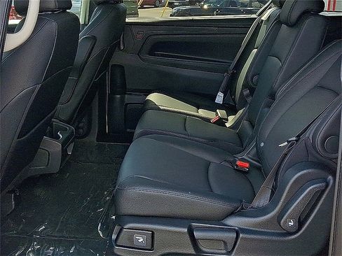 New 2026 Honda Odyssey EX-L image 6