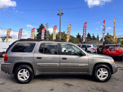 Used 2005 GMC Envoy XL SLE image 3