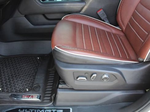 Certified 2025 GMC Sierra 2500 Denali Ultimate AWD/4WD image 42