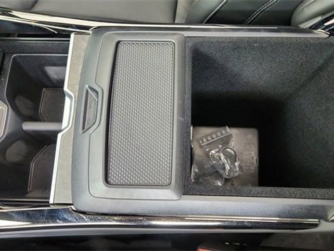 Used 2025 Land Rover Range Rover Sport Dynamic SE image 53