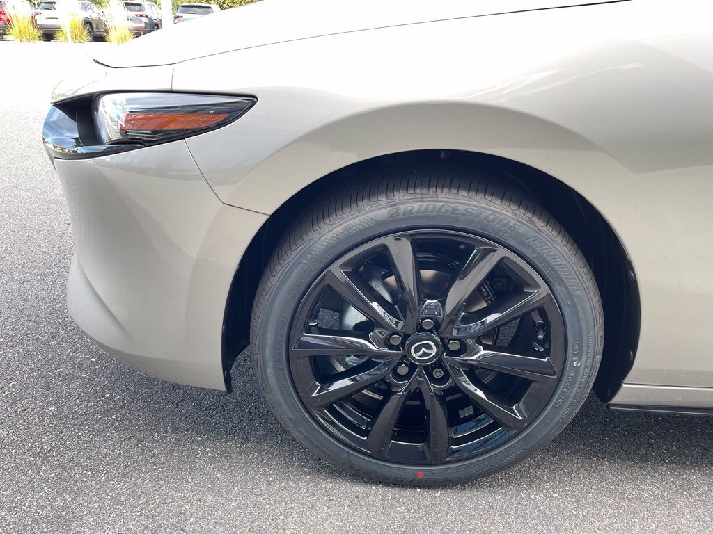 New 2026 MAZDA MAZDA3 2.5 S Hatchback w/ Premium Pkg FWD image 10