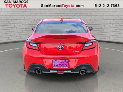Used 2025 Toyota GR86 Premium RWD image 7