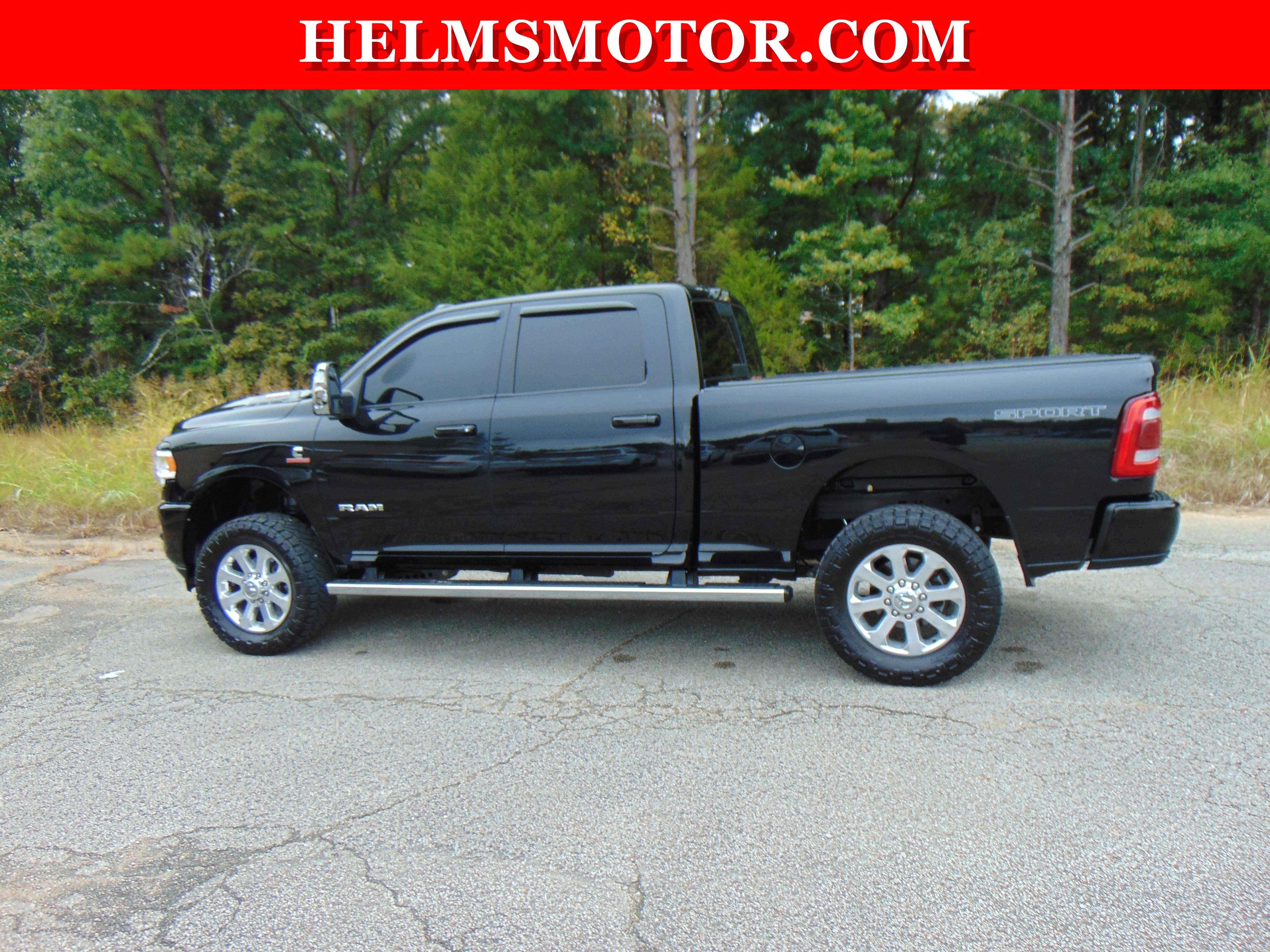 Used 2024 RAM 2500 Laramie w/ Sport Appearance Package AWD/4WD image 4
