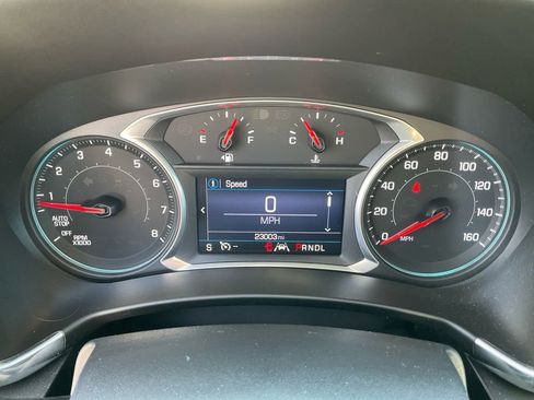 Used 2022 Chevrolet Equinox LT w/ Driver Convenience Package image 18