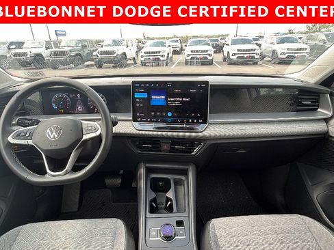 Used 2025 Volkswagen Tiguan S AWD/4WD image 16