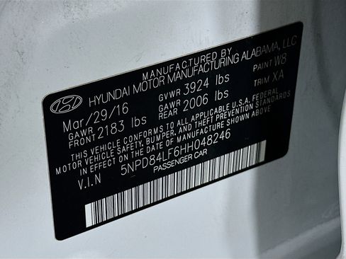 Used 2017 Hyundai Elantra Limited w/ Limited Ultimate Package 05 image 12