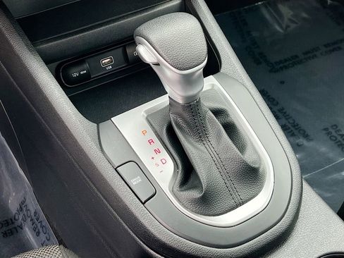 Certified 2024 Kia Forte LXS image 19