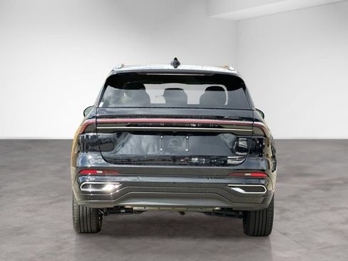 Used 2024 Lincoln Nautilus Black Label AWD/4WD image 4